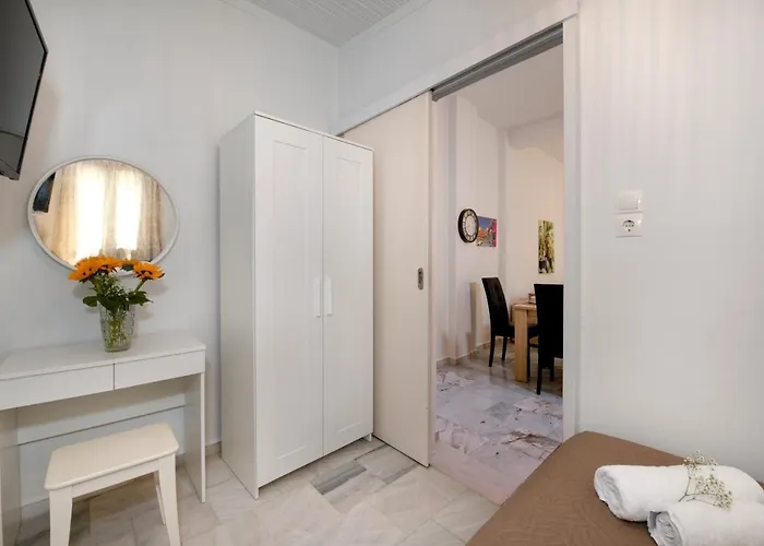 Irina In Old Town With 3 Bedrooms And 2 Baths Apartament *