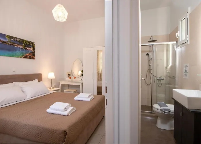 Irina In Old Town With 3 Bedrooms And 2 Baths Retimno