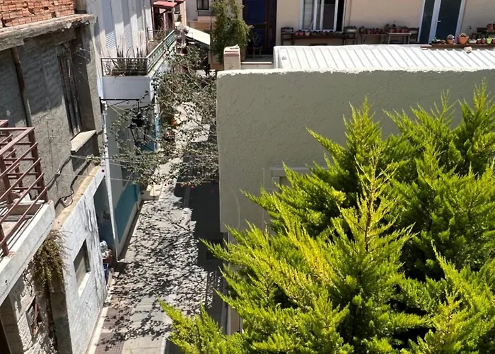 Irina In Old Town With 3 Bedrooms And 2 Baths *