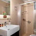 Irina In Old Town With 3 Bedrooms And 2 Baths