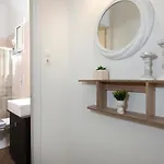 شقة Irina In Old Town With 3 Bedrooms And 2 Baths ريثيمنو