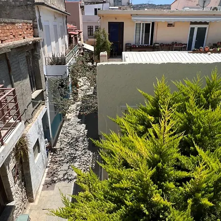 Irina In Old Town With 3 Bedrooms And 2 Baths *