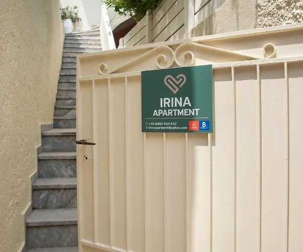 Irina In Old Town With 3 Bedrooms And 2 Baths *